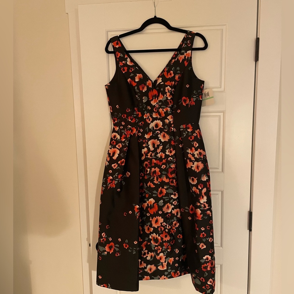 Donna Morgan midi dress with side pleat detail. New with tags. Size 8.